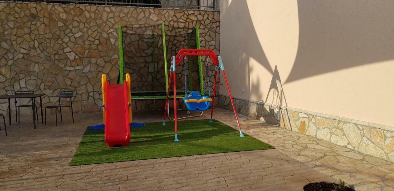 Grand * באר